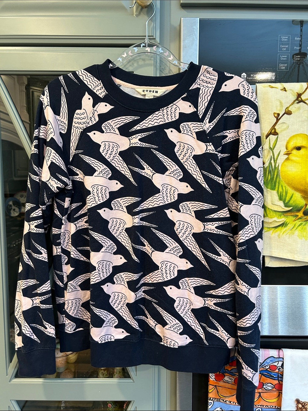 Boden Navy & Light Pink Bird-Print Crewneck Sweatshirt Small